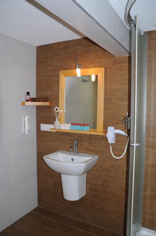 Standard Dreibettzimmer